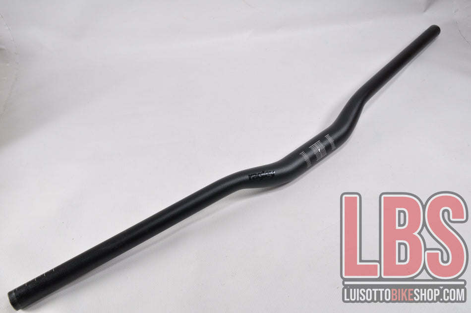 Manubrio MTB Ragley Larghezza 780 rise 35 D31.8. cod A00666